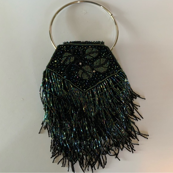 Handbags - (REDUCED) BEAUTIFUL BEADED VINTAGE BAG